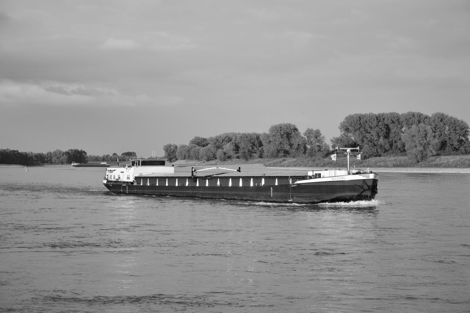 Nikon D3200 sample photo. Rhine, river, ship photography