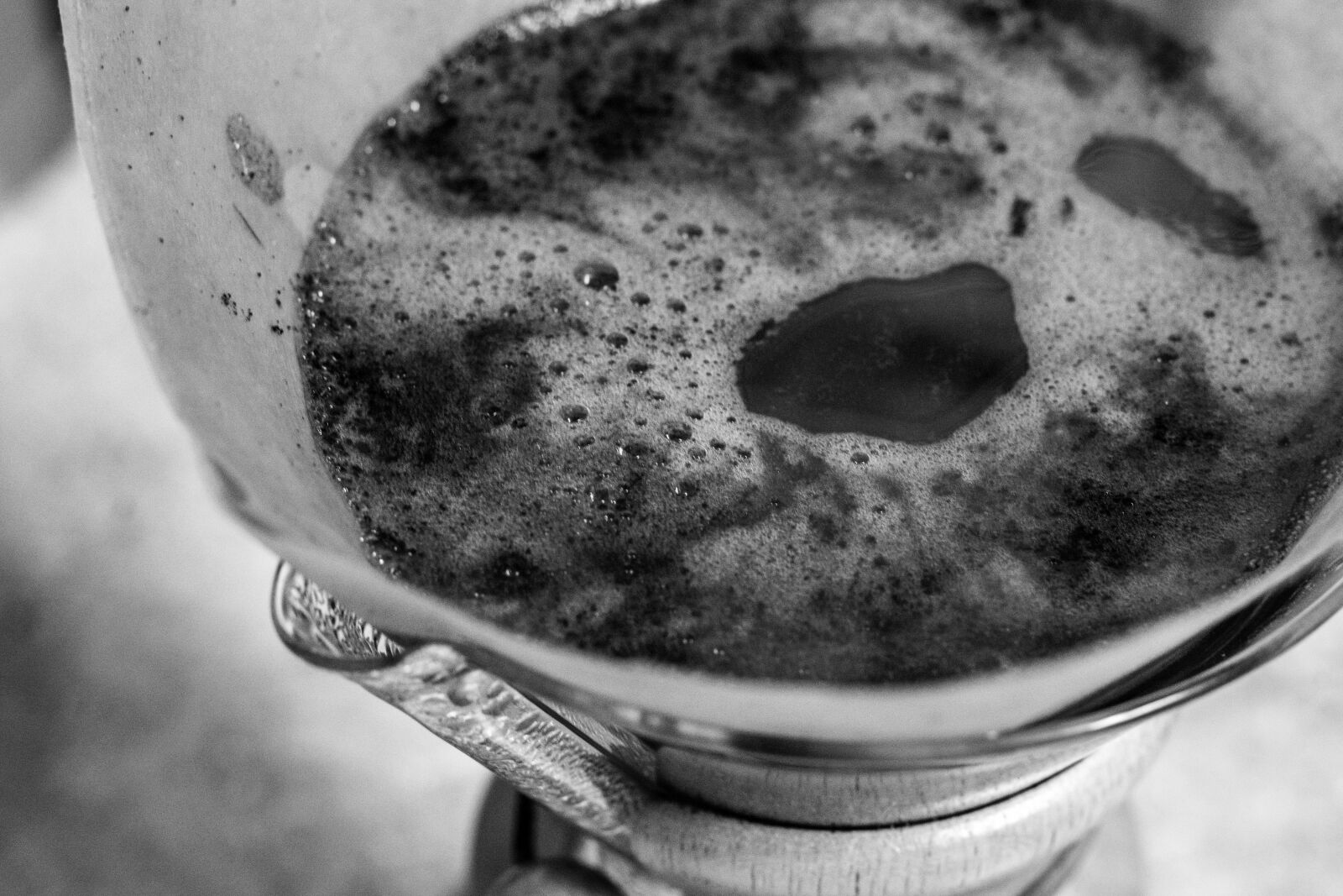 Nikon D7100 + Nikon AF-S Nikkor 50mm F1.8G sample photo. Black, coffee, cafe, close photography