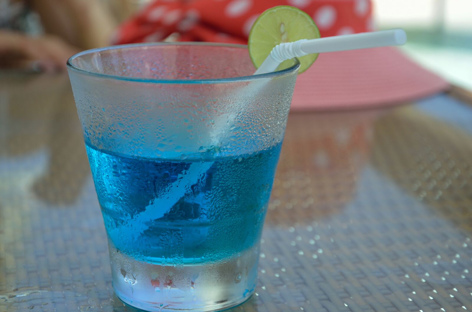 Nikon D7000 sample photo. Drinks, wine glasses, glass photography