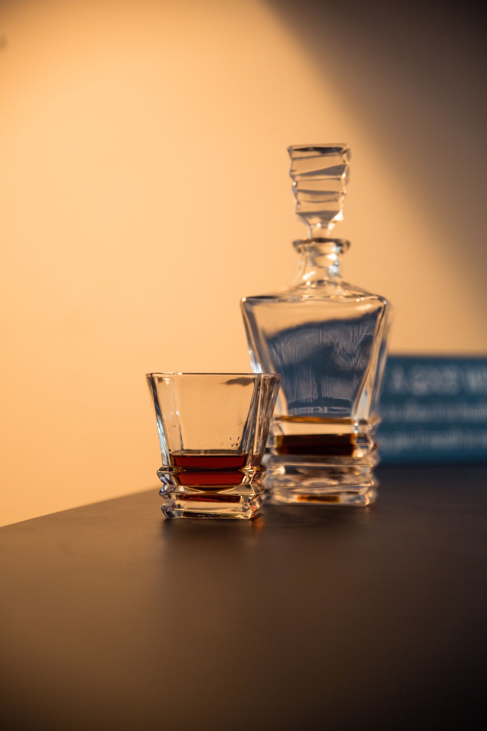 Canon EOS 5D Mark III sample photo. Bar, chill, wine photography