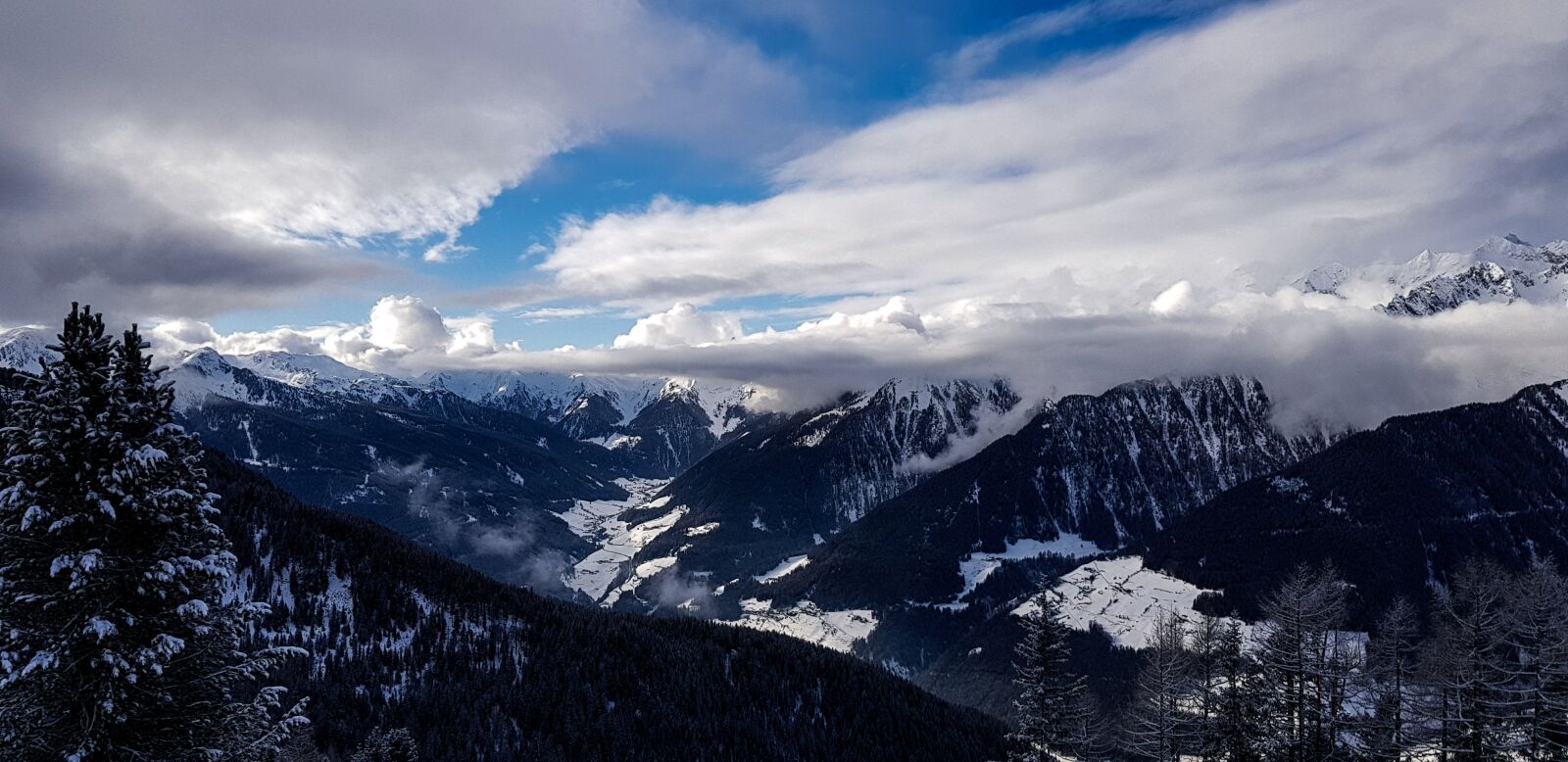 Samsung Galaxy S8 Rear Camera sample photo. Winter, mountains, snow photography