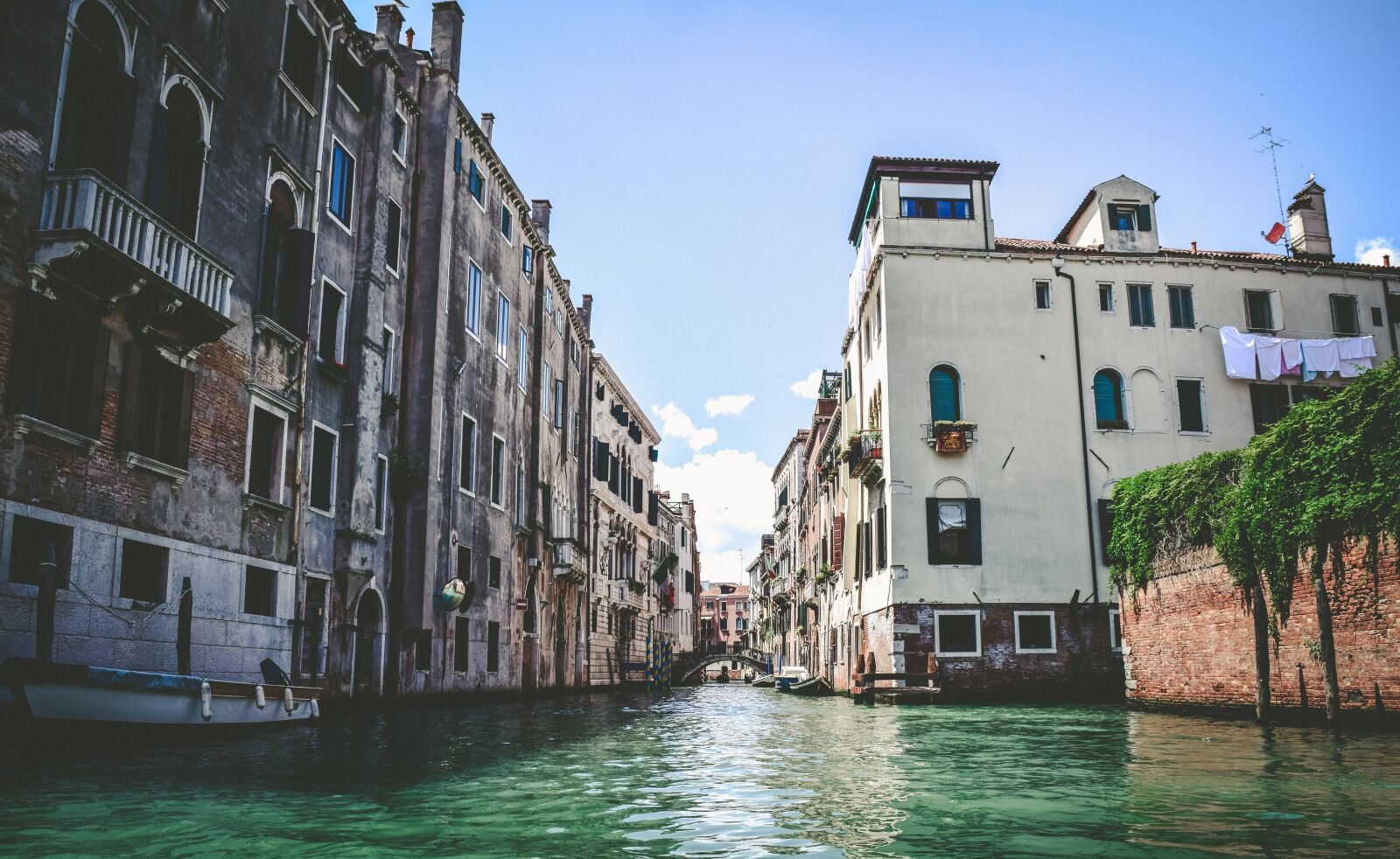 Nikon D3300 sample photo. Architecture, buildings, canal photography