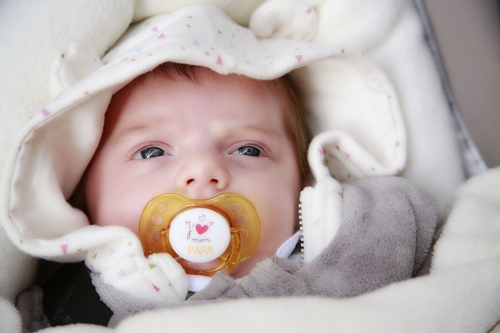 Canon EOS 5D Mark III sample photo. Baby, child, birth photography
