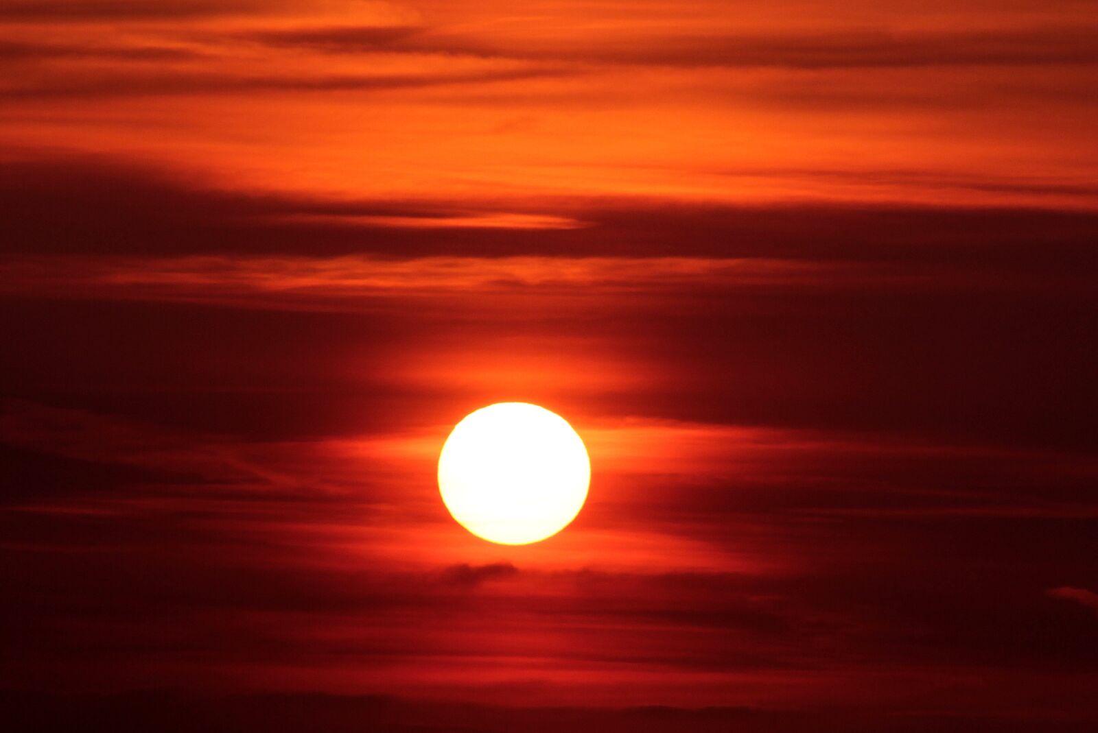 Canon EOS 650D (EOS Rebel T4i / EOS Kiss X6i) sample photo. Sunset, sun, abendstimmung photography