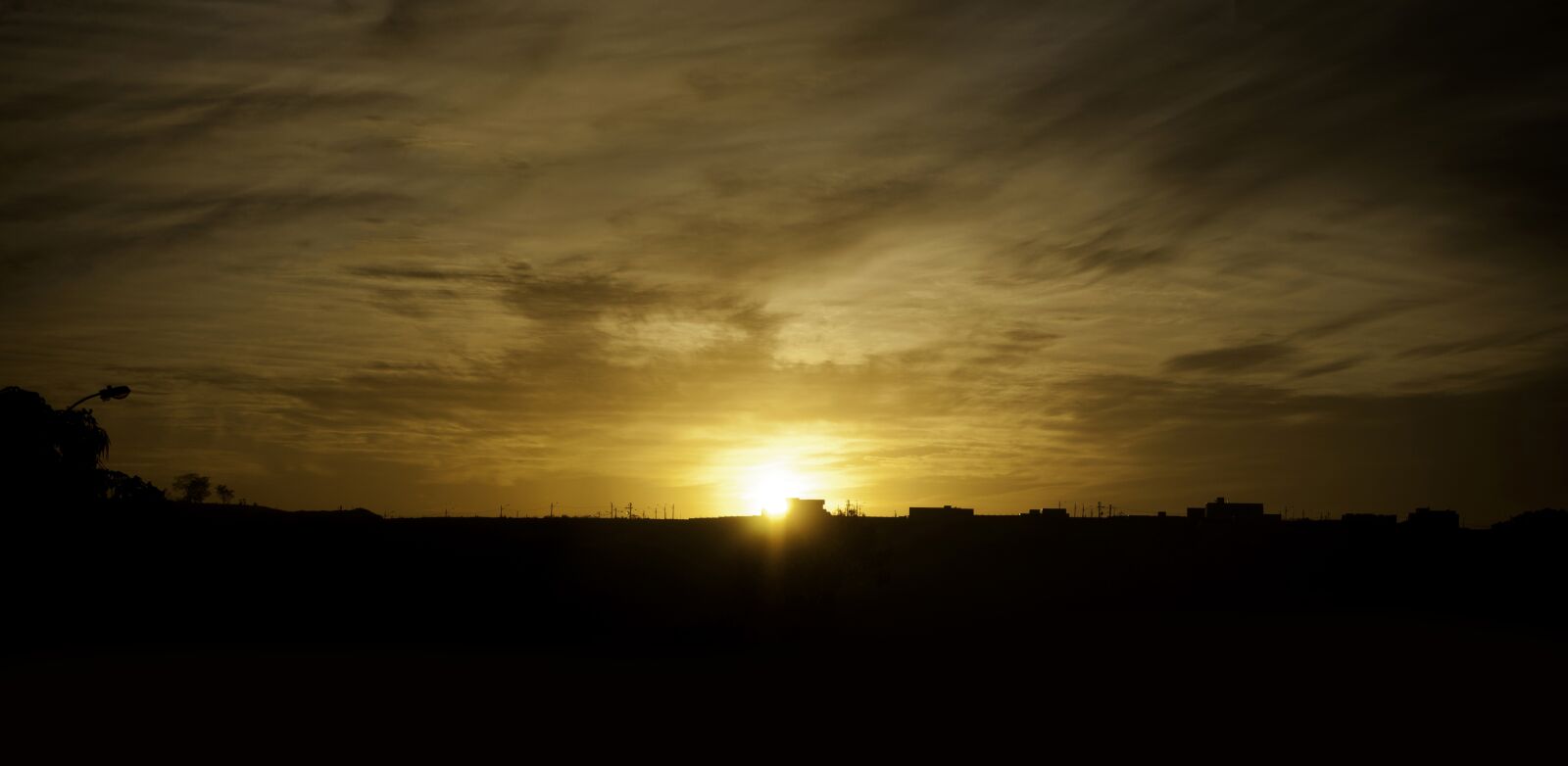 Nikon D90 sample photo. Sunrise, shadow, nature photography