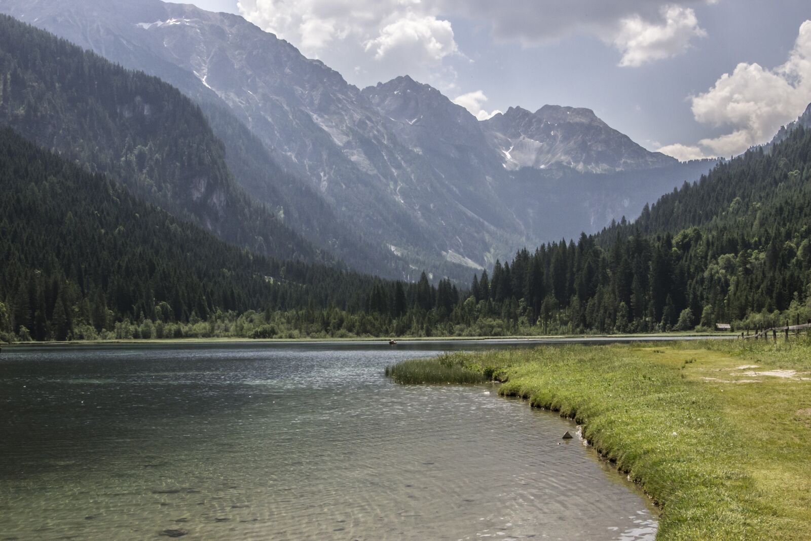 Canon EOS 600D (Rebel EOS T3i / EOS Kiss X5) sample photo. Hunter lake, lake, water photography