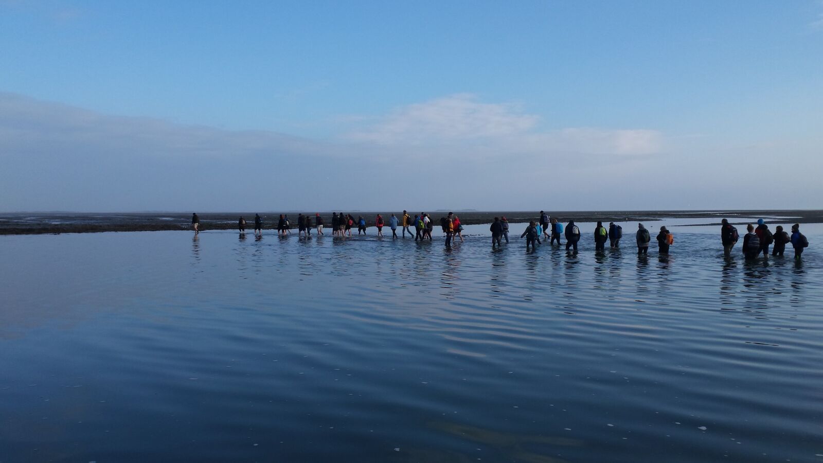 Samsung Galaxy S4 sample photo. Wadlopen, hiking, walk photography