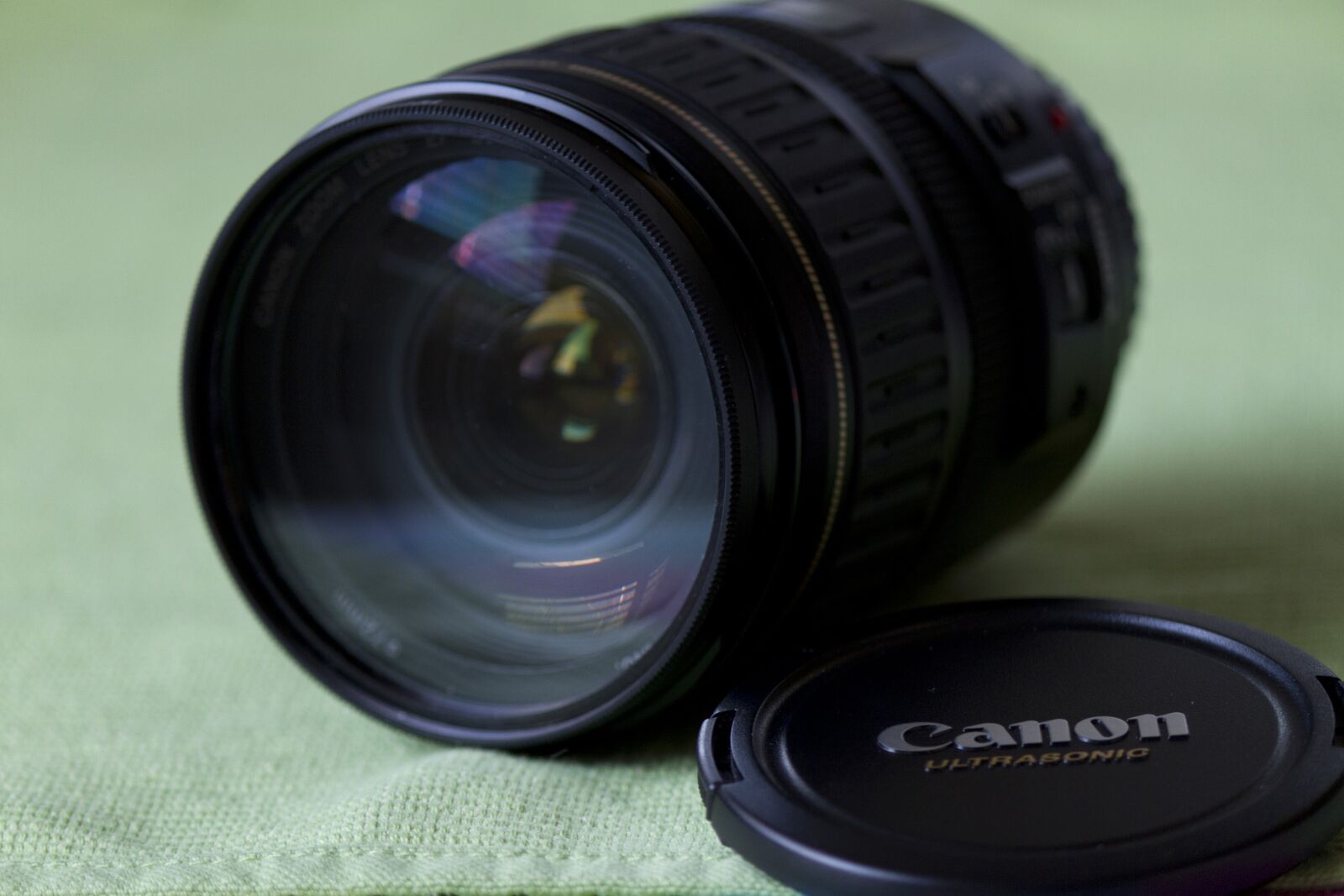 Canon EOS 7D + Canon EF-S 55-250mm F4-5.6 IS sample photo. Camera, lens, focus photography