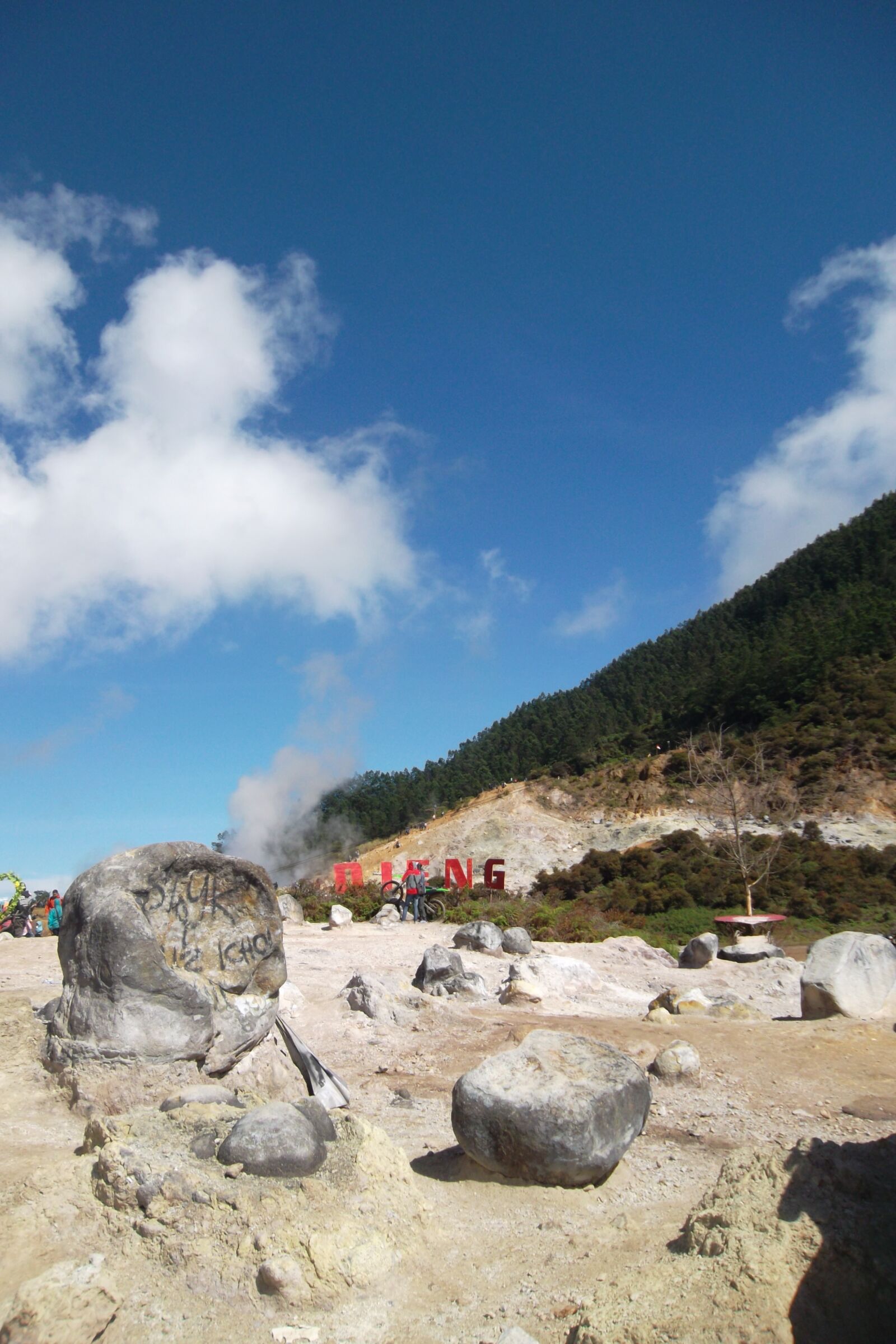 Samsung ST65 sample photo. Tour, indonesian, view photography