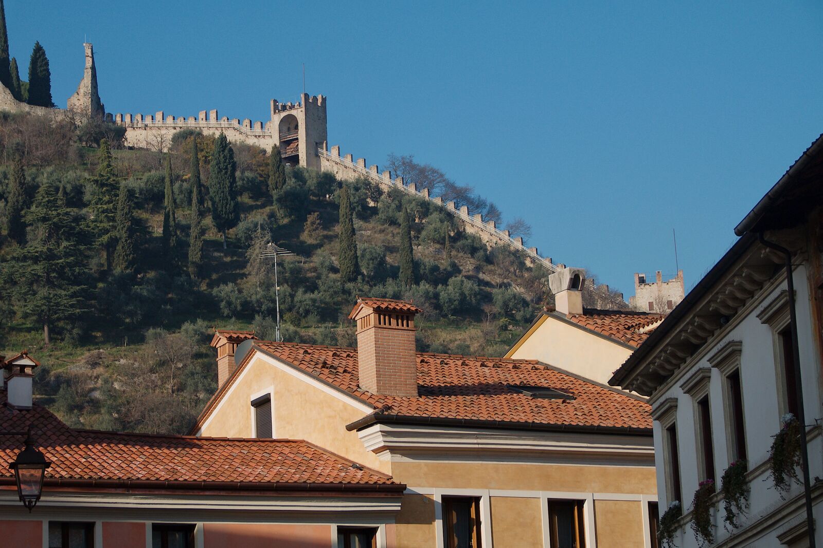 Canon EOS 1100D (EOS Rebel T3 / EOS Kiss X50) sample photo. Marostica, veneto, italy photography