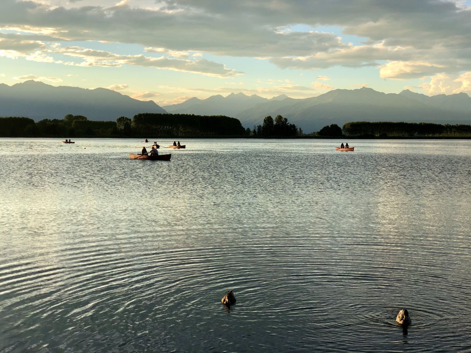 iPhone X back dual camera 6mm f/2.4 sample photo. Boats, remi, lake photography