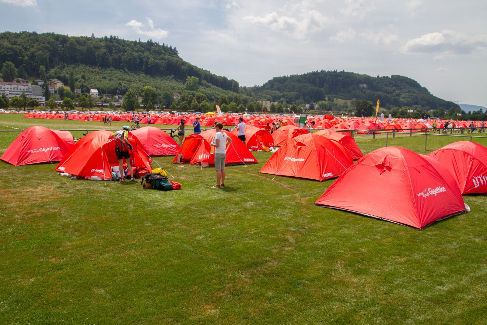 Canon EOS 7D sample photo. Gigathlon, tent, stock photography