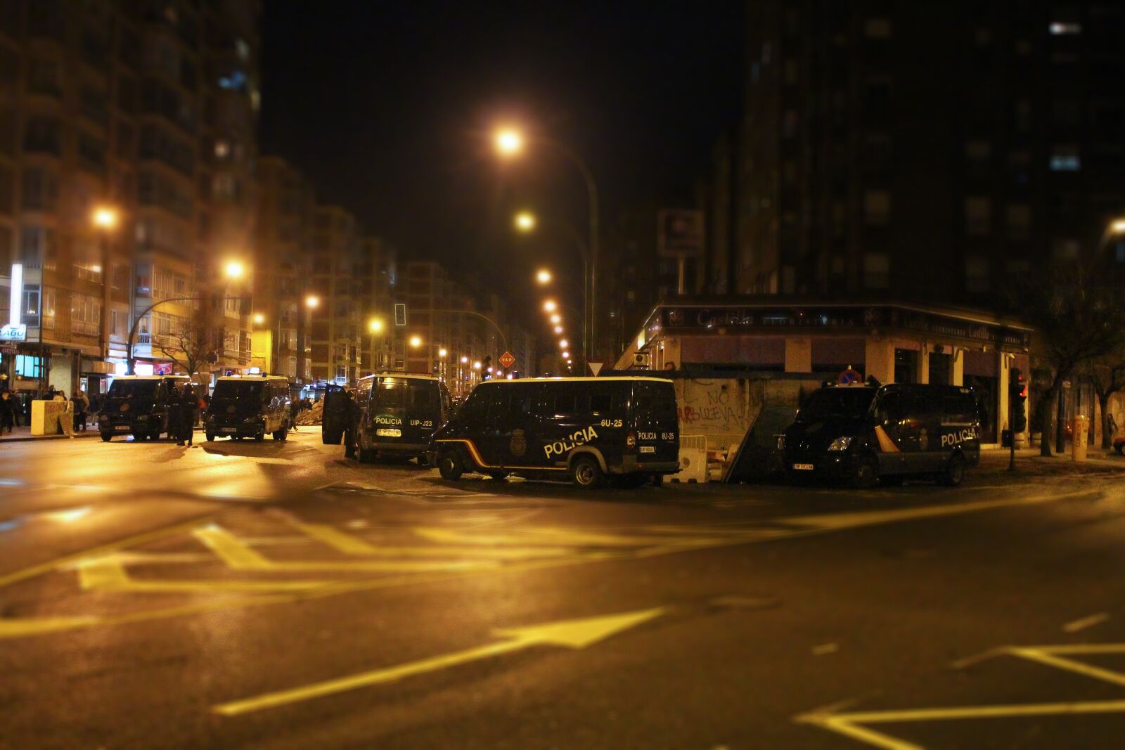 Canon EOS 700D (EOS Rebel T5i / EOS Kiss X7i) sample photo. Gamonal, burgos, riots photography