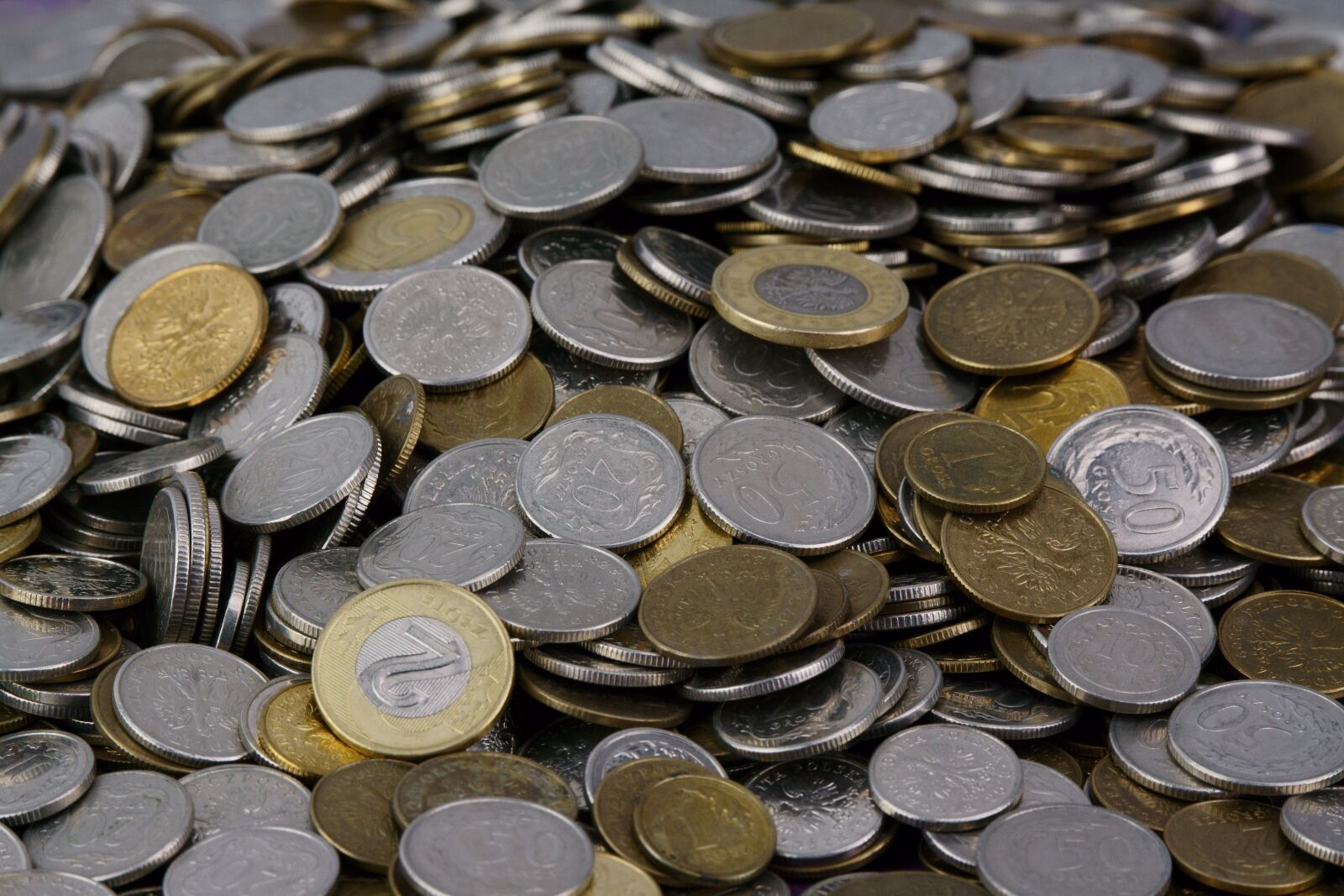 Sony ILCA-77M2 sample photo. Money making, coin, currency photography