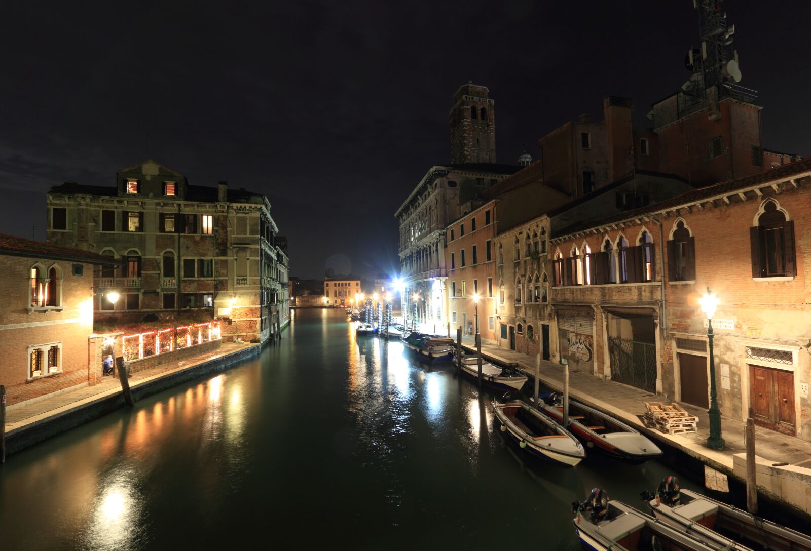 Canon EOS 550D (EOS Rebel T2i / EOS Kiss X4) sample photo. Italy, venice, canal photography