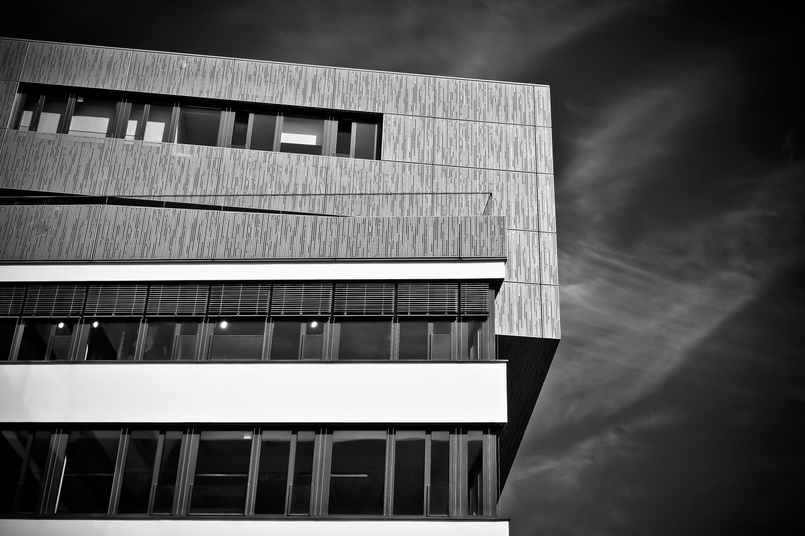 Olympus OM-D E-M10 sample photo. Architecture, office, building photography