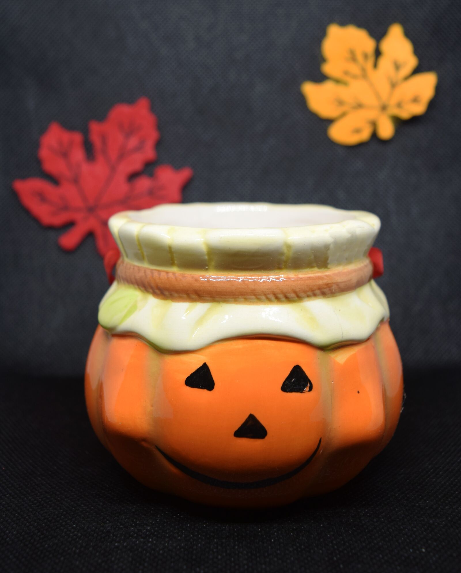 Nikon D3300 sample photo. Halloween, green, yellow photography