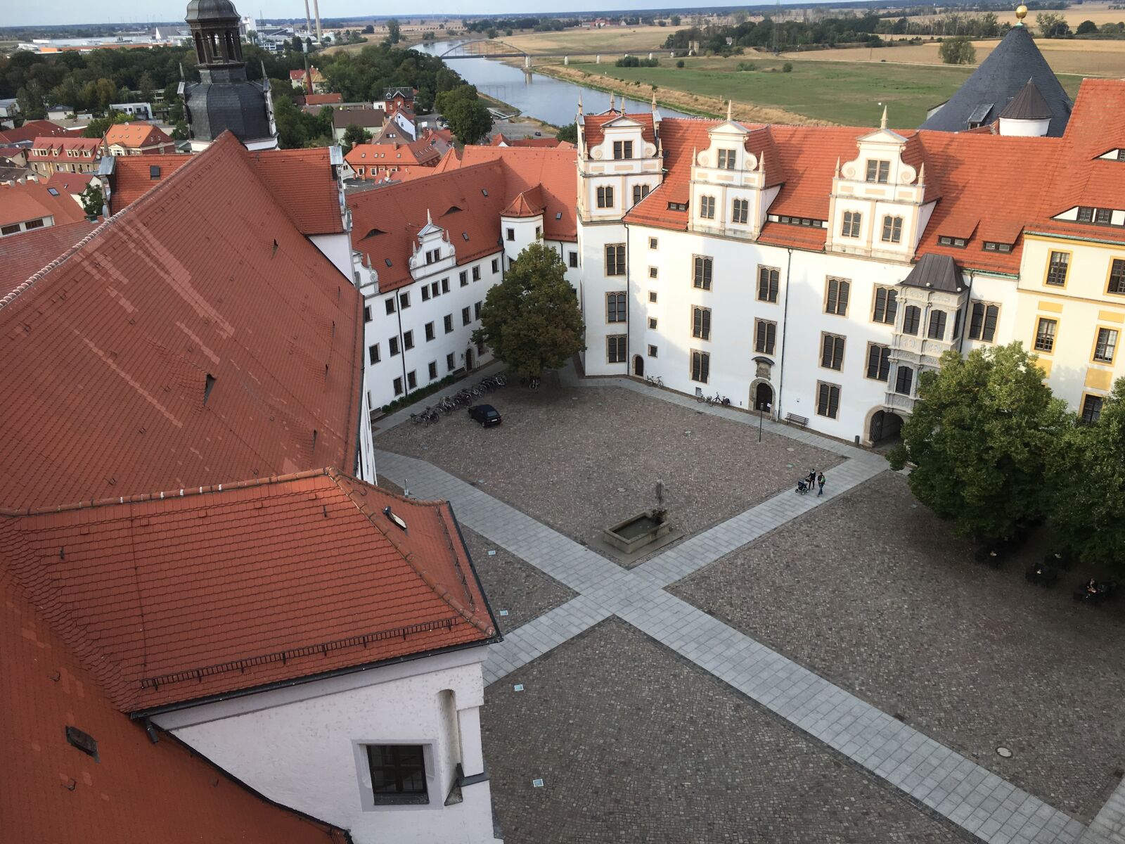 Apple iPhone 6s sample photo. Torgau, castle, hard rock photography