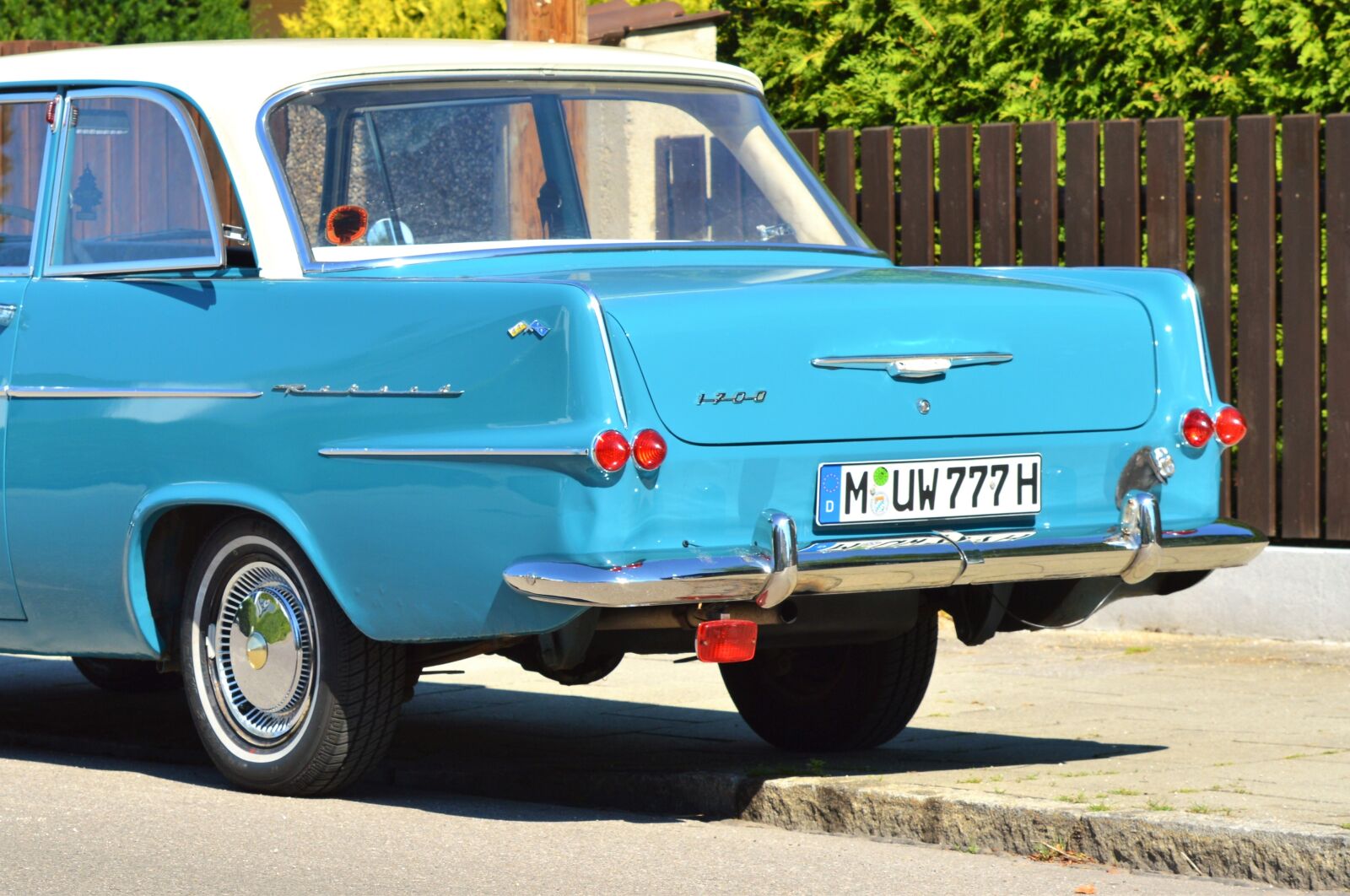 Nikon D3200 sample photo. Opel, opel record, auto photography