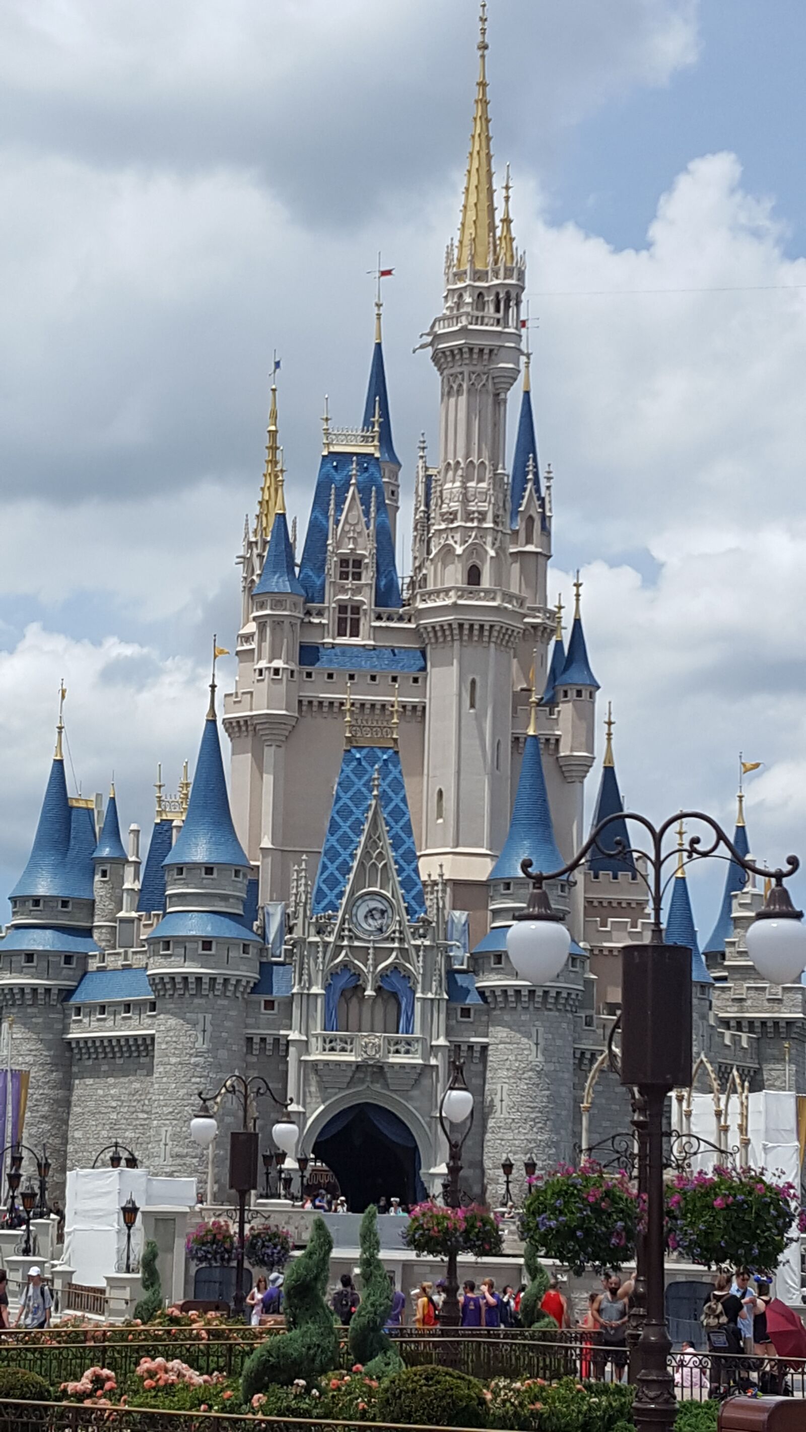 Samsung Galaxy S6 sample photo. Disney world, castle, magic photography