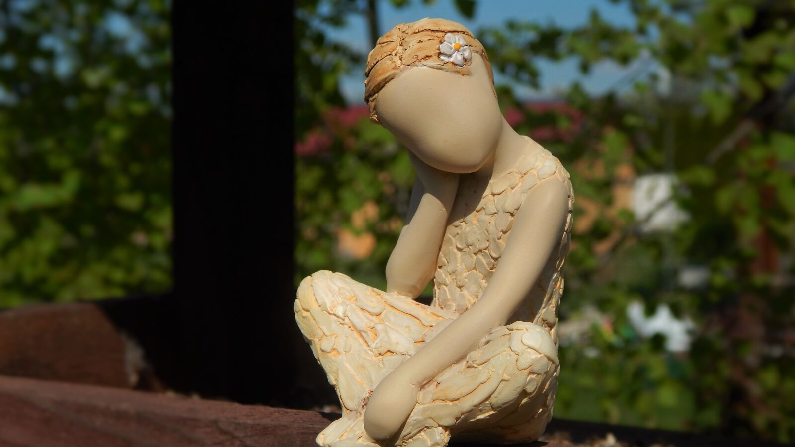 Nikon Coolpix L830 sample photo. Arora, landscape, figurine photography