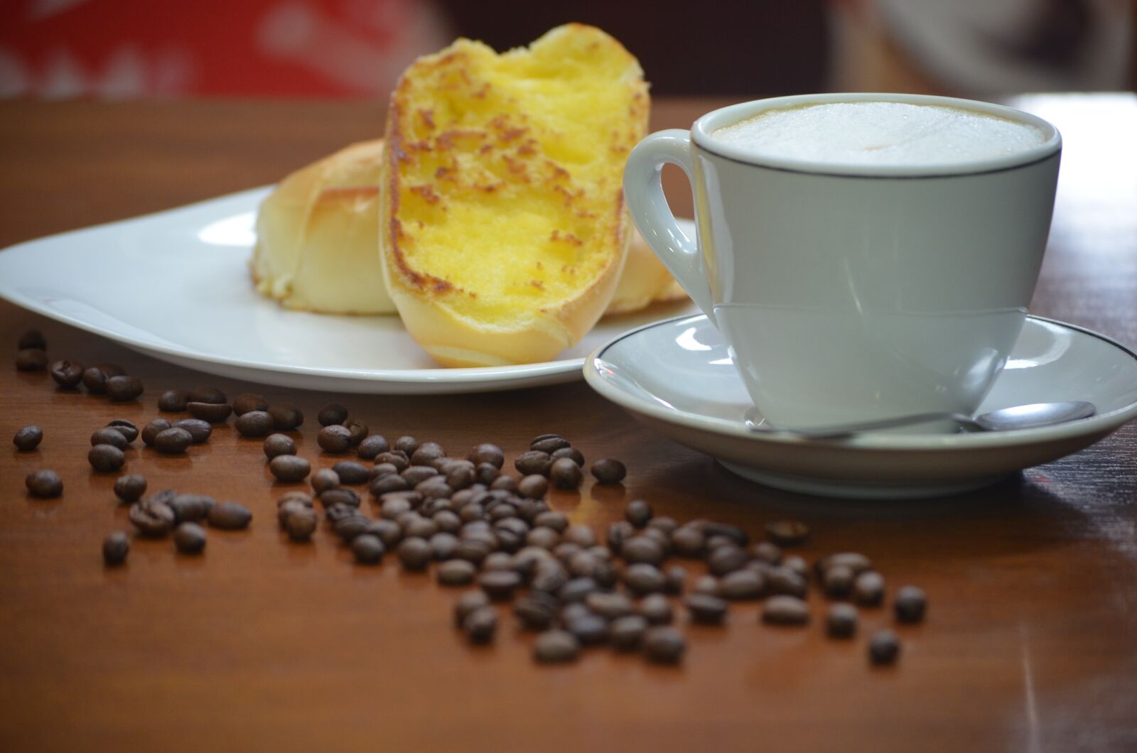 Nikon D5100 sample photo. Coffee with milk, milk photography