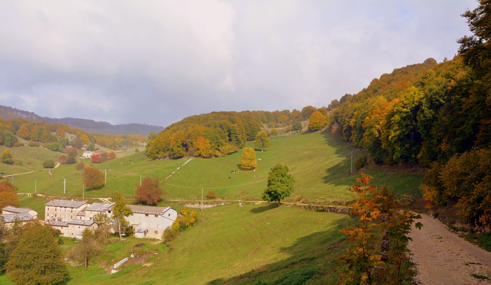 Nikon D7100 sample photo. Prato, mountain, borgo photography