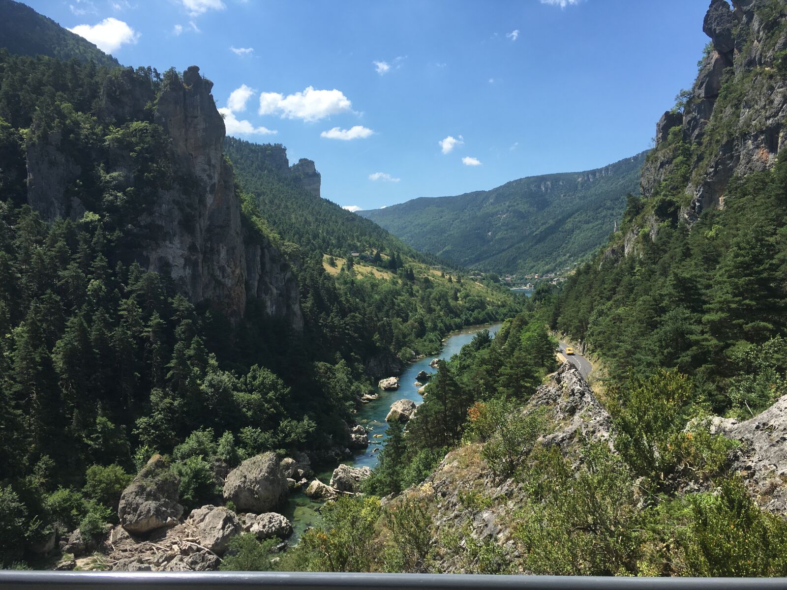 Apple iPhone 6s sample photo. Nature, mountains, river photography