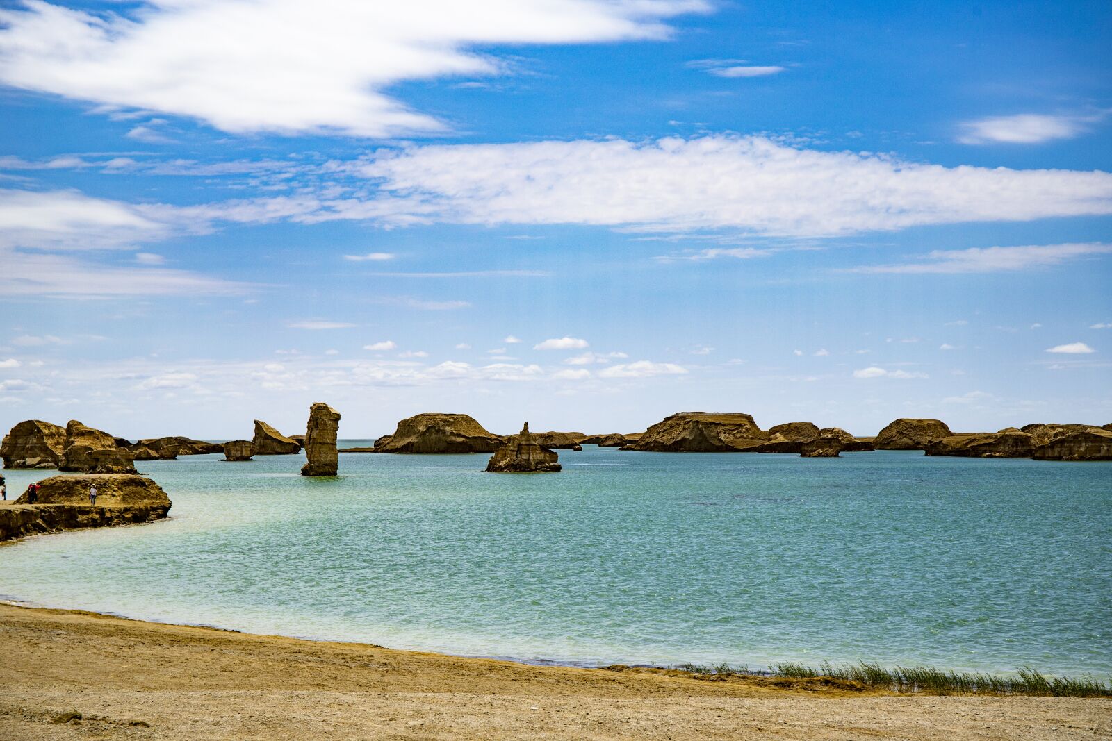 Canon EOS 6D Mark II sample photo. Water, stone, sea photography