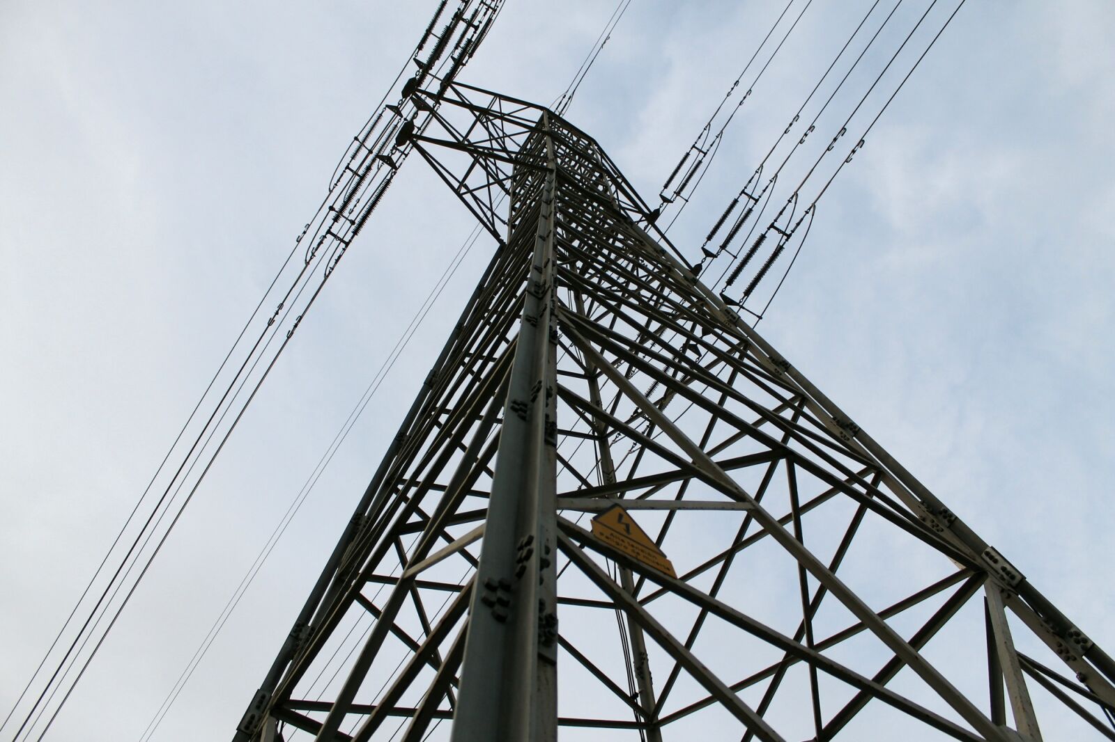 Canon EOS 1100D (EOS Rebel T3 / EOS Kiss X50) sample photo. Electricity, hv, power lines photography