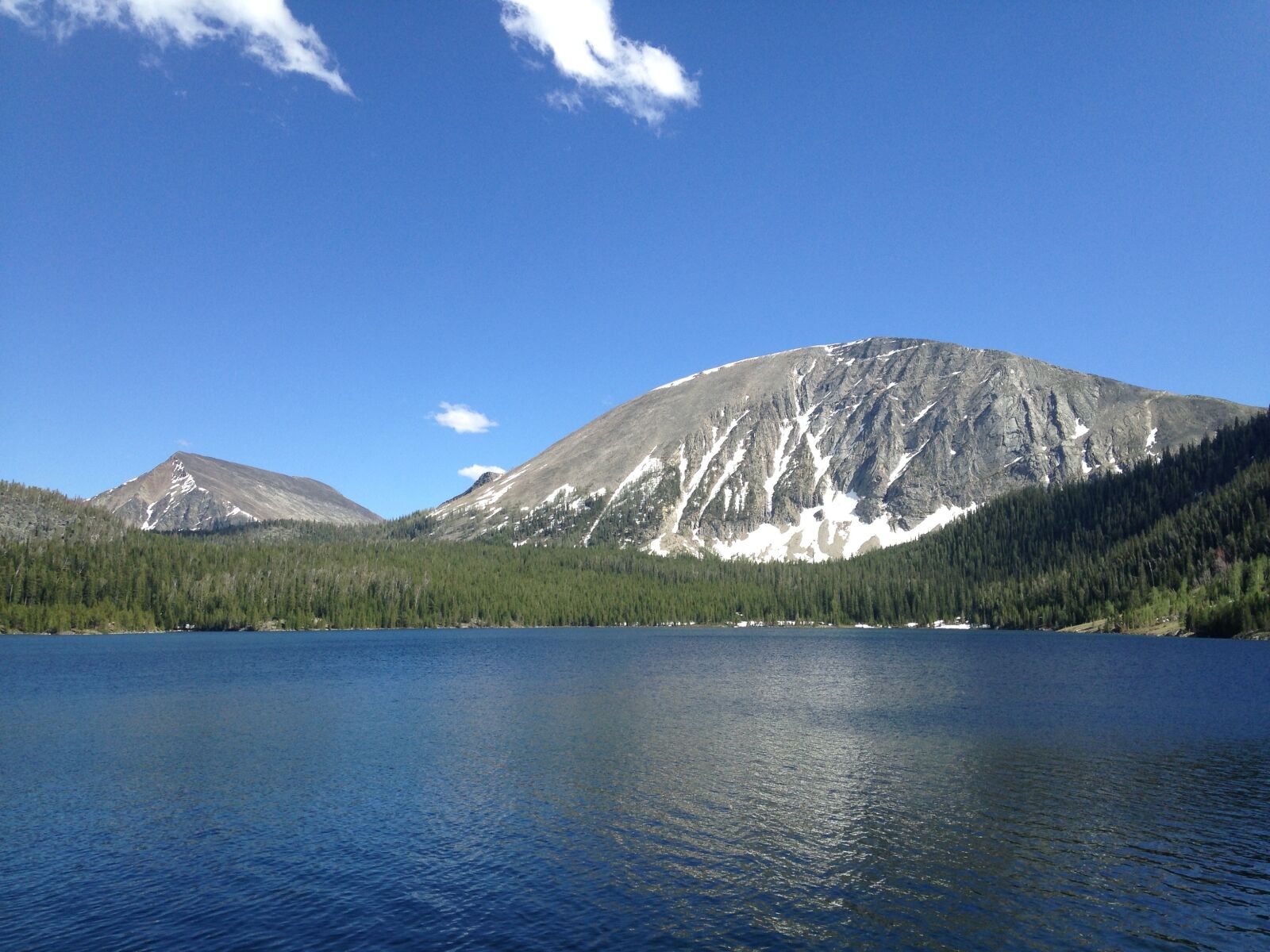 iPhone 5c back camera 4.12mm f/2.4 sample photo. Mountain, lake, snow photography