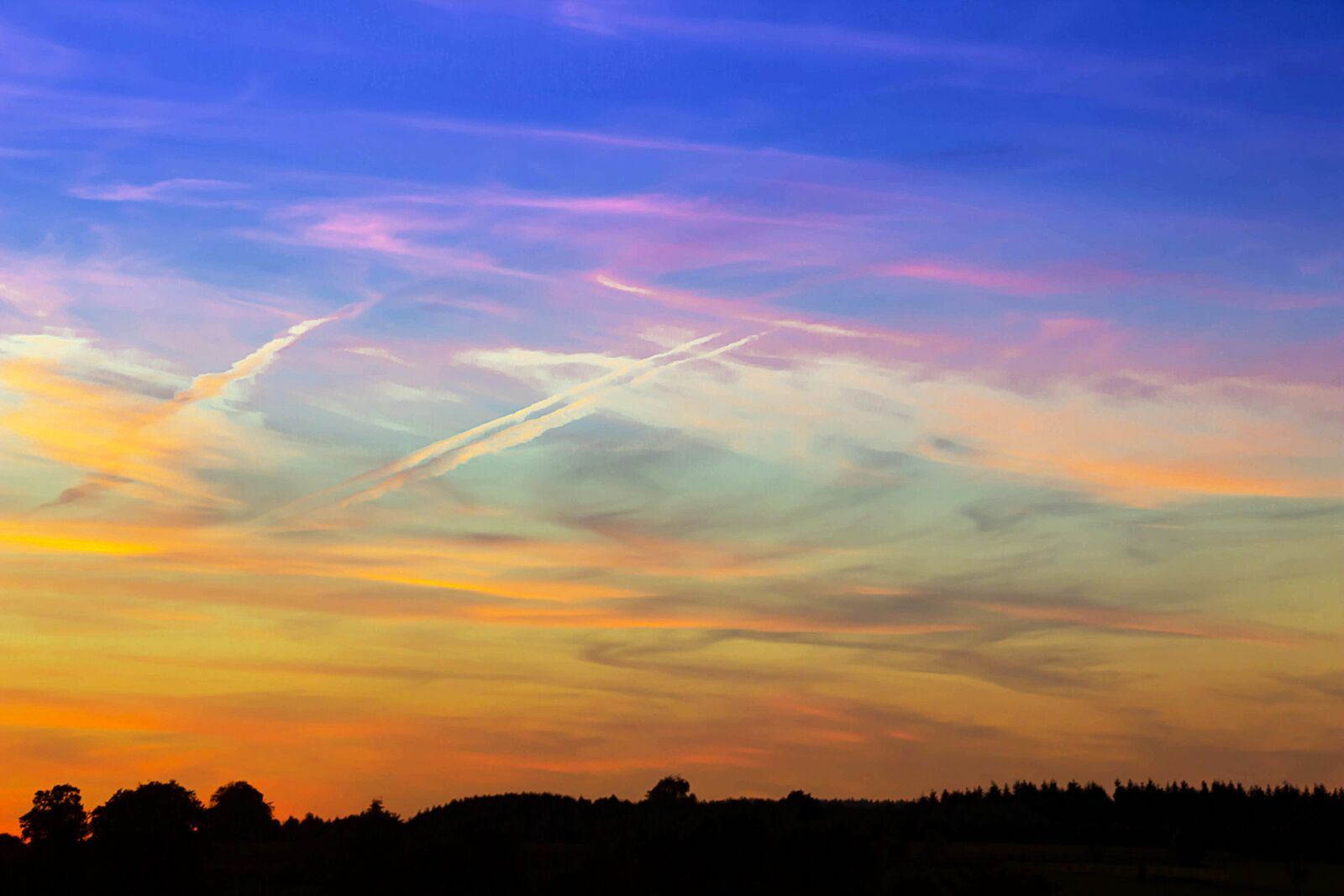 Canon EOS 650D (EOS Rebel T4i / EOS Kiss X6i) sample photo. Sunset, sky, clouds photography