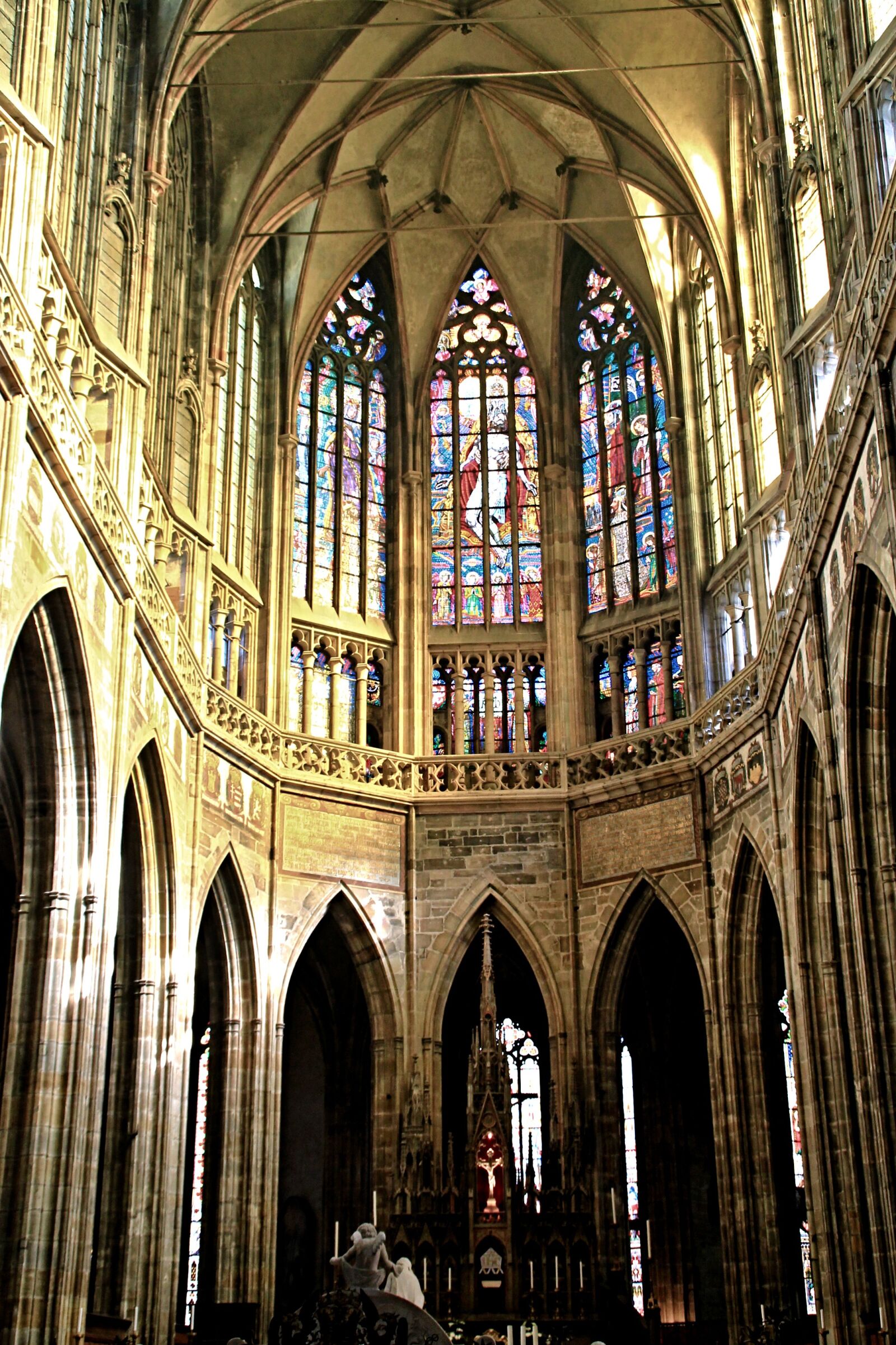 Canon EOS 1100D (EOS Rebel T3 / EOS Kiss X50) sample photo. Cathedral, church, temple photography