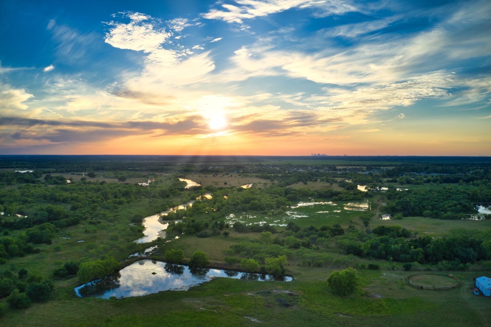 Hasselblad L1D-20c sample photo. Sunset, nature, texas photography