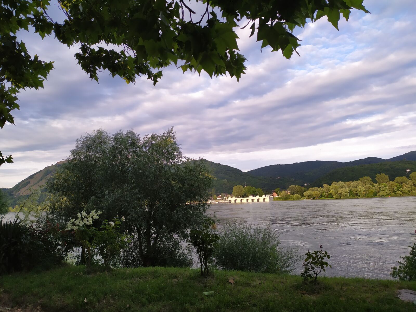 Xiaomi Redmi Note 7 sample photo. Nagymaros, danube, danube bend photography