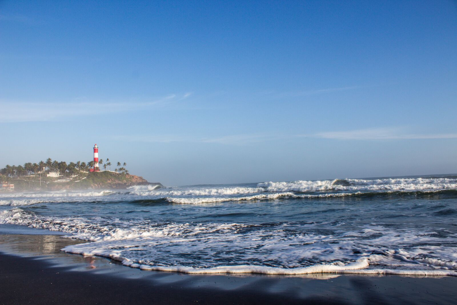 Canon EOS 700D (EOS Rebel T5i / EOS Kiss X7i) sample photo. Lighthouse, beach, sea photography