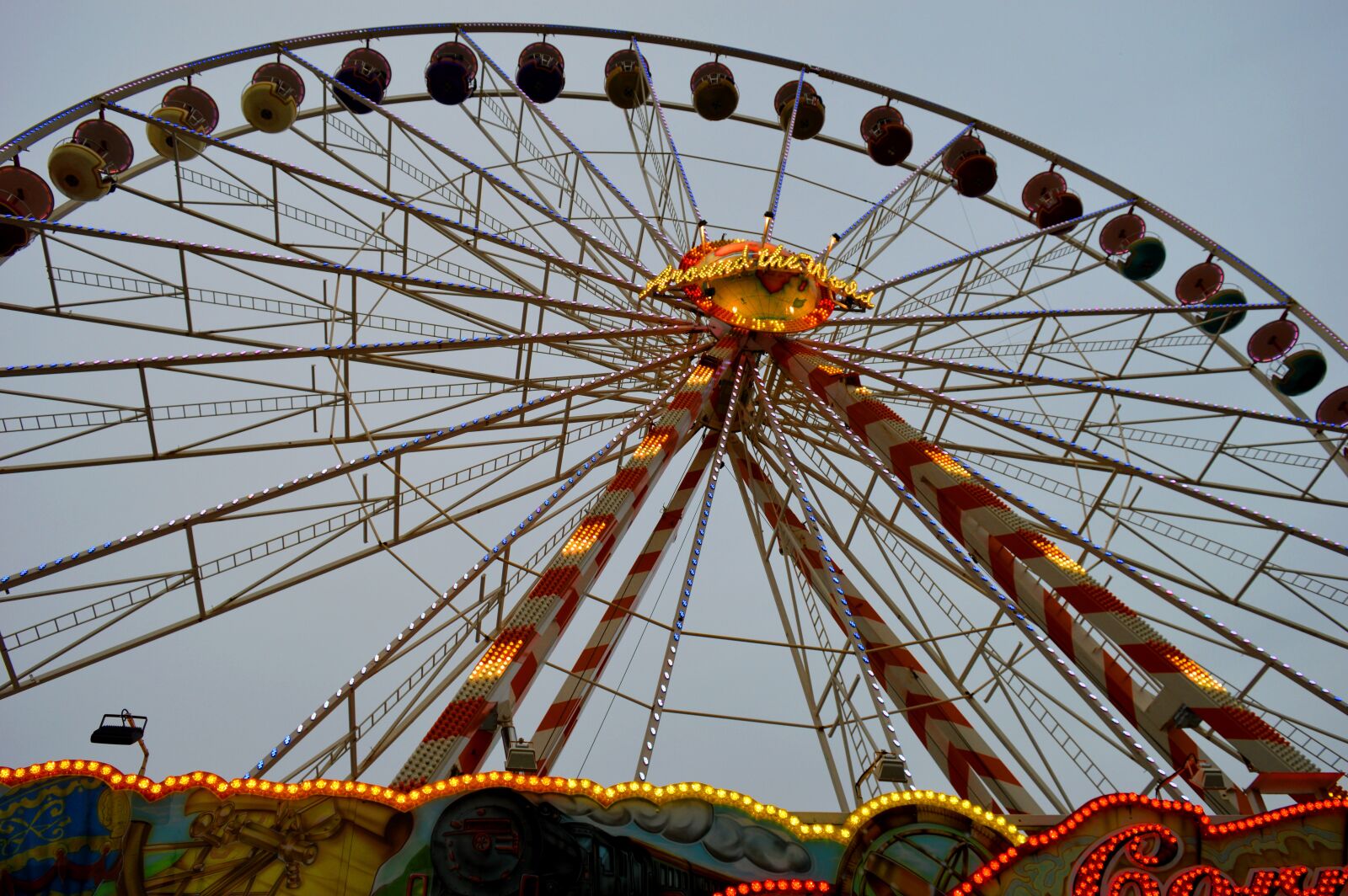 Nikon D3200 sample photo. Ferris wheel, christmas market photography