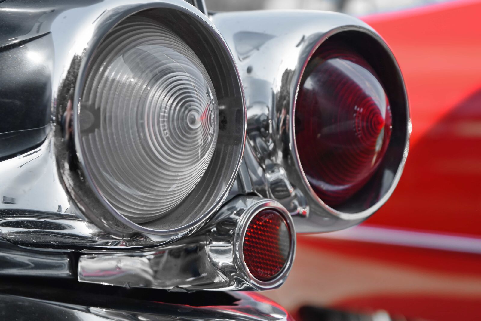 Nikon D5500 sample photo. Chrome, light, old style photography