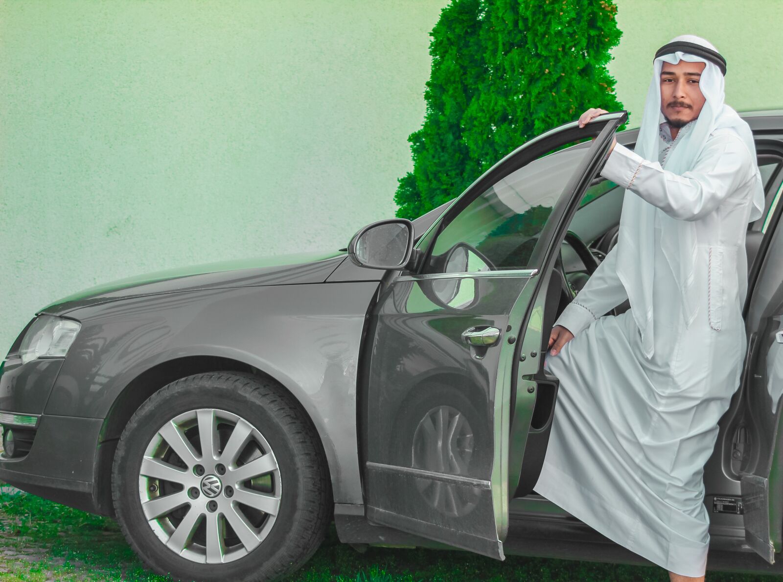 Canon EF75-300mm f/4-5.6 sample photo. Muslim, car, man photography