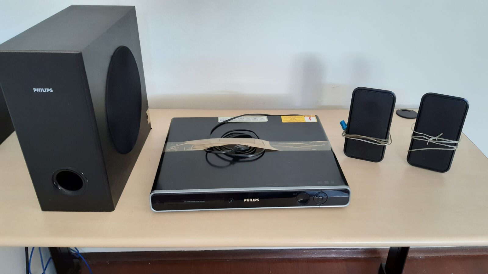 Samsung Galaxy A30 sample photo. Equipment, sound, home photography