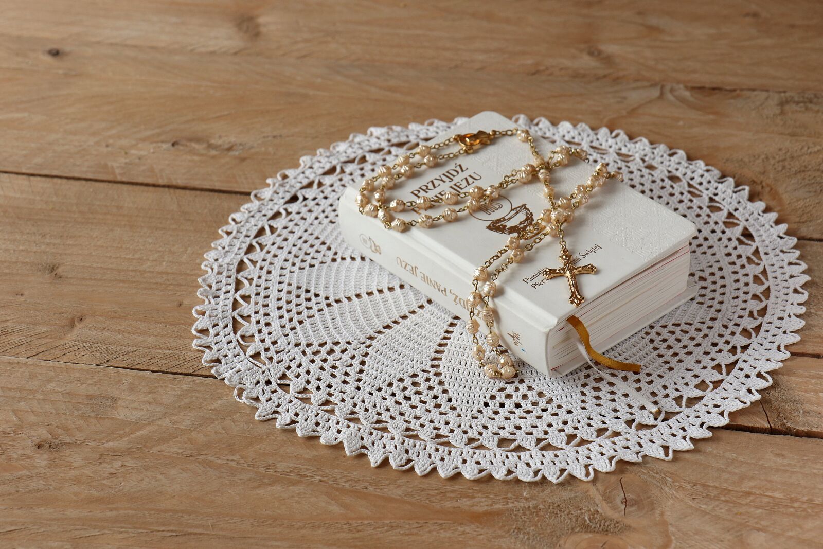 Canon EOS 7D Mark II sample photo. The rosary, first communion photography