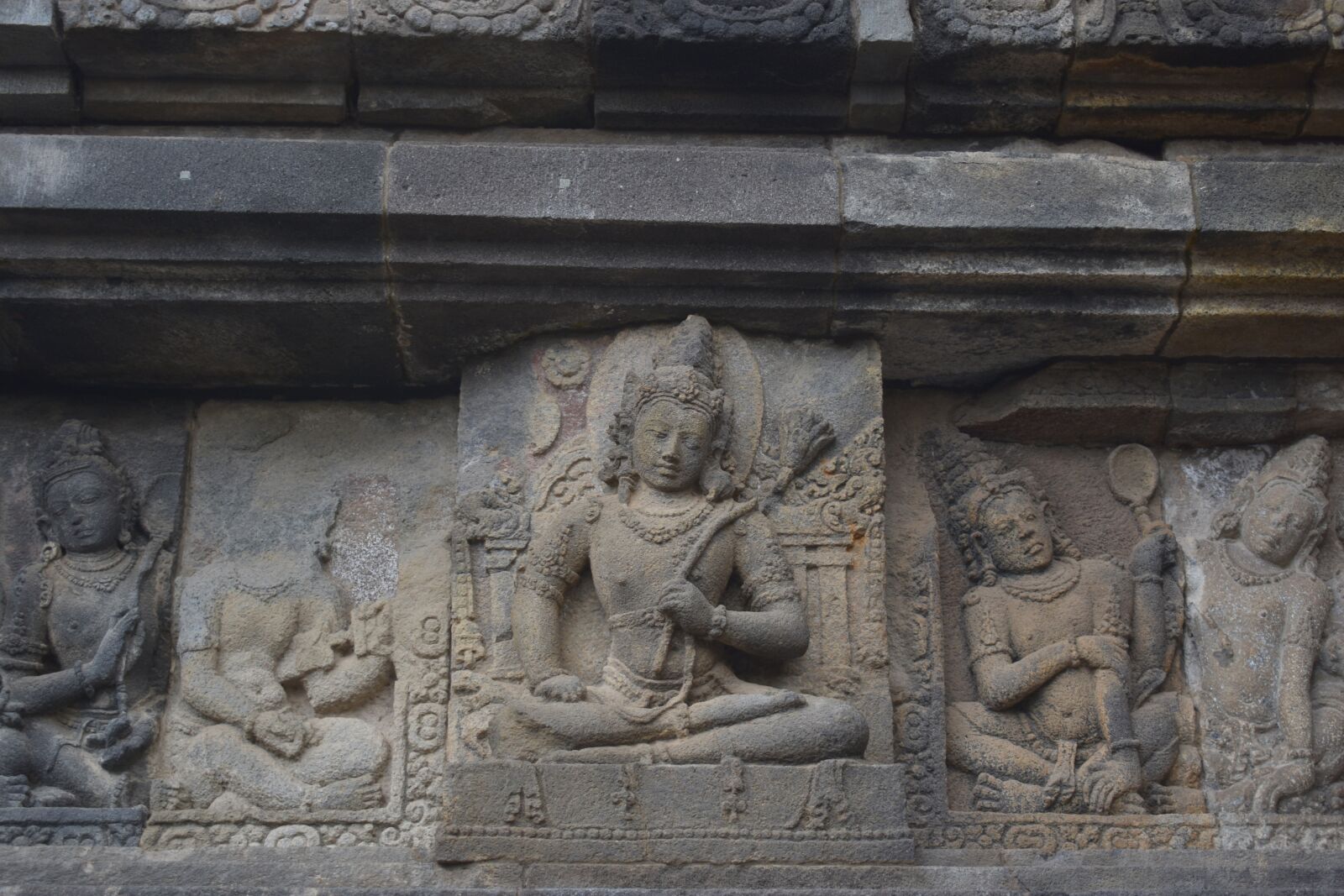 Nikon D3400 sample photo. Carving, hinduism, prambanan photography