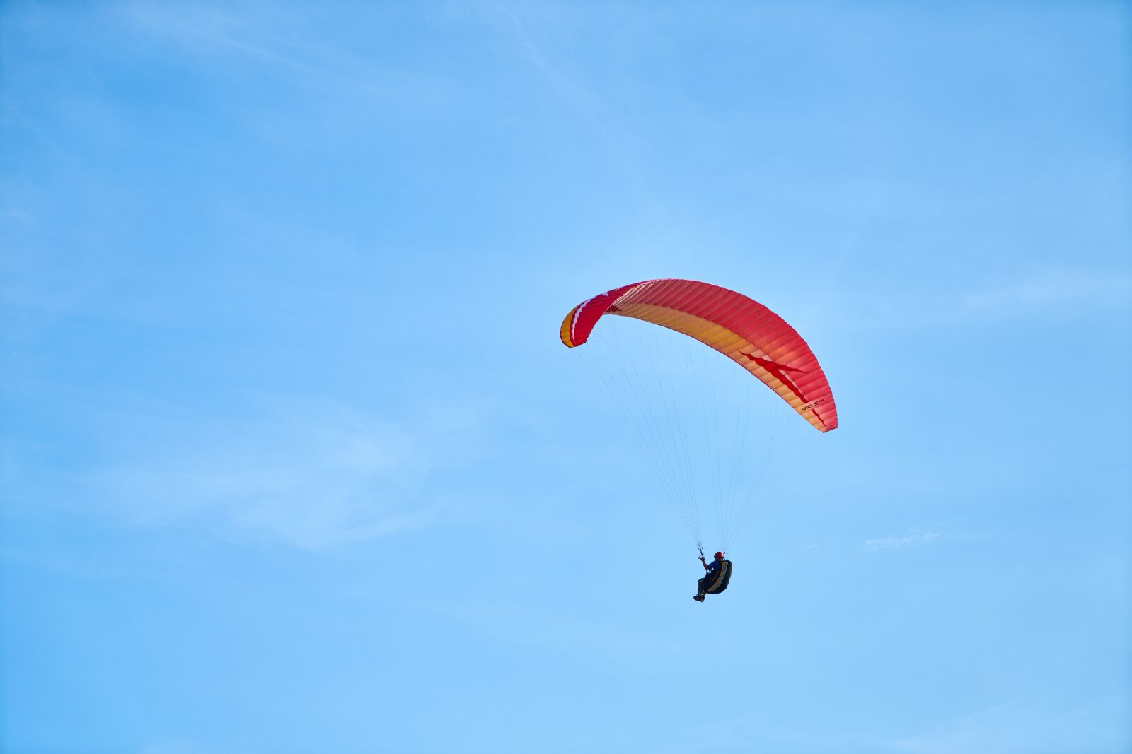 Sony a7R II sample photo. Parachute, fly, paragliding photography