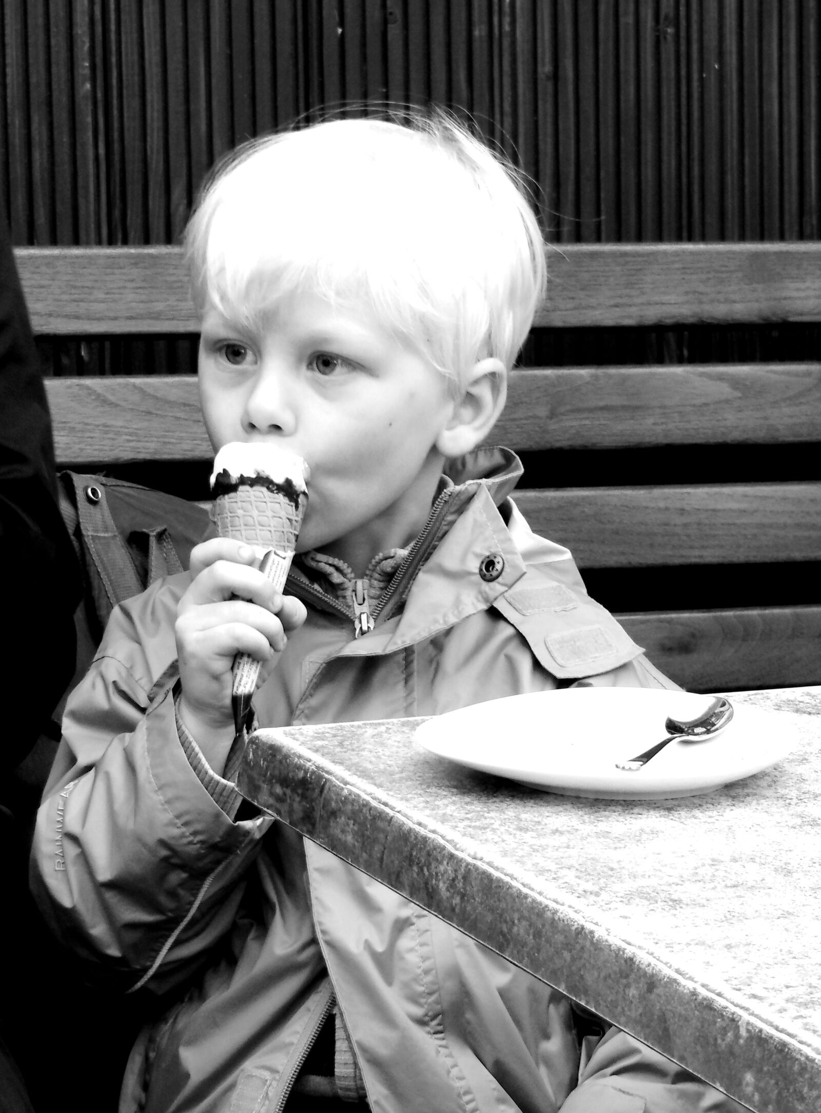 Nikon Coolpix S9300 sample photo. Child, hamburg, summer photography