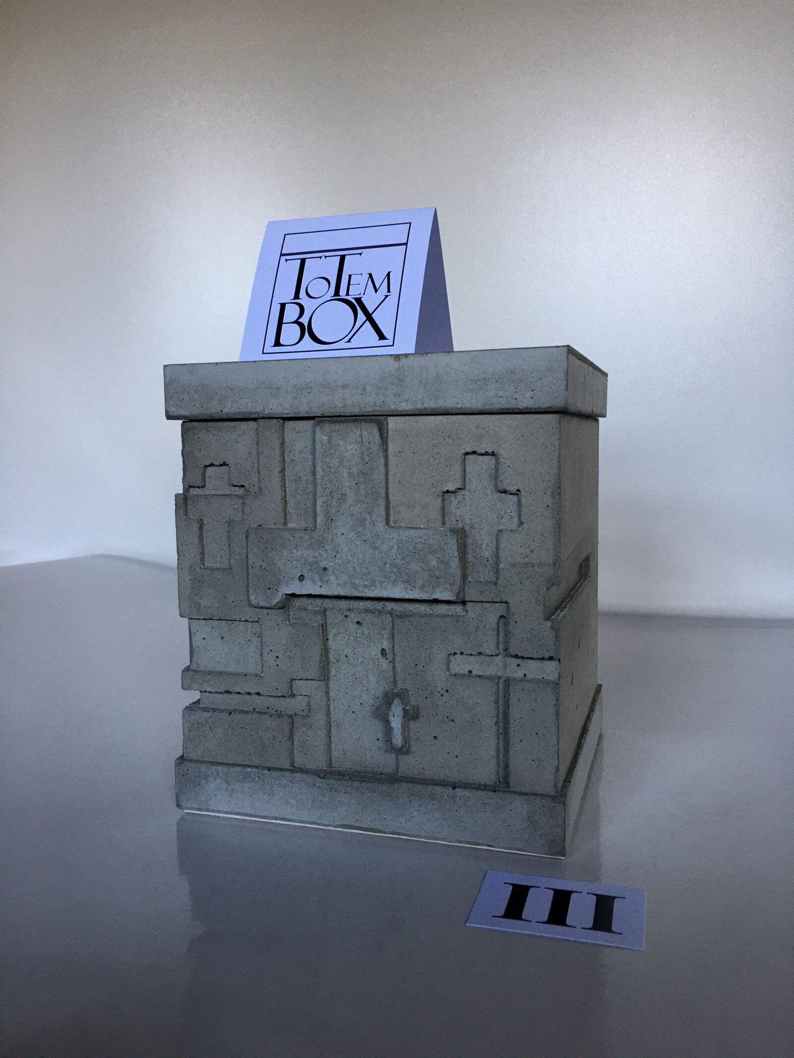 iPhone 6s Plus back camera 4.15mm f/2.2 sample photo. Concrete, design, box photography