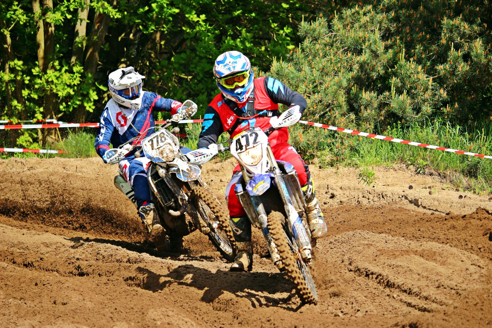 Canon EOS 100D (EOS Rebel SL1 / EOS Kiss X7) sample photo. Motocross, race, enduro photography