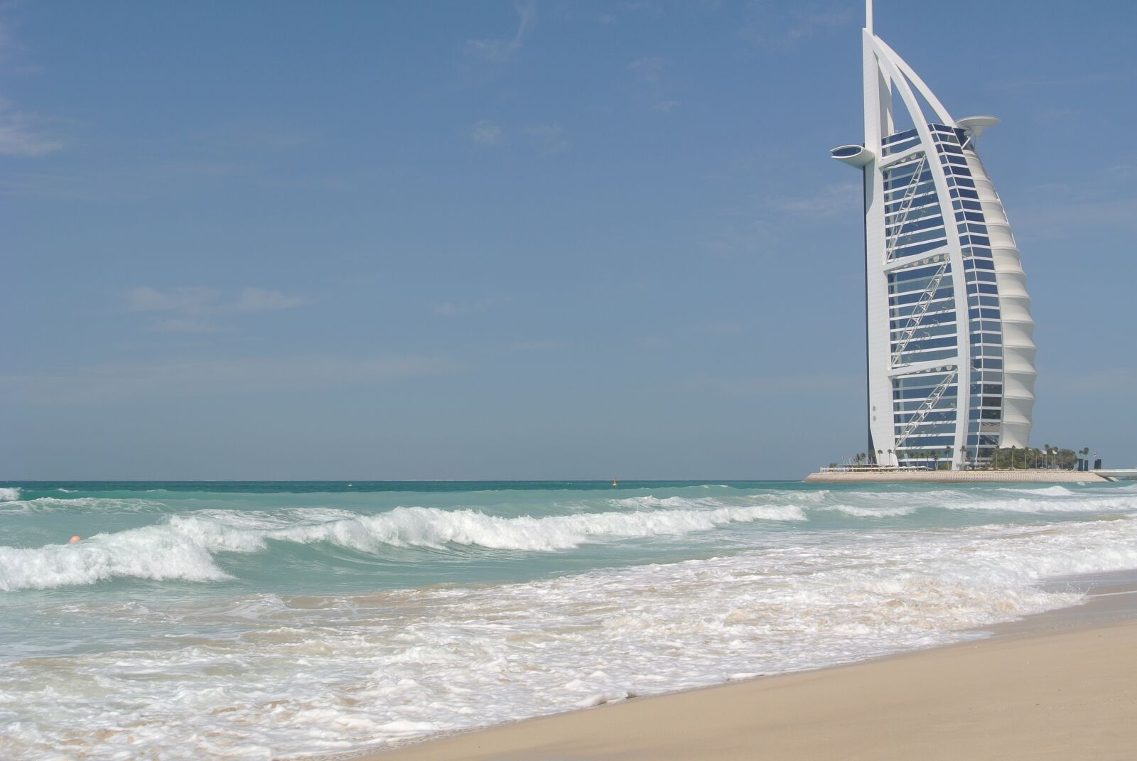 Nikon 1 Nikkor VR 10-30mm F3.5-5.6 sample photo. Dubai, sail, uae photography