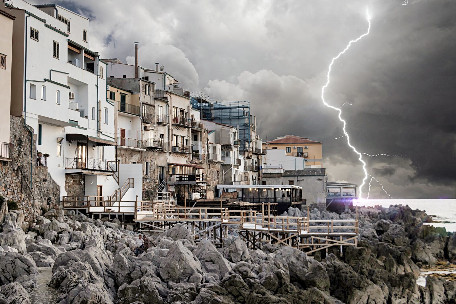Canon EOS 7D Mark II sample photo. Lightning, bad weather, thunderstorm photography
