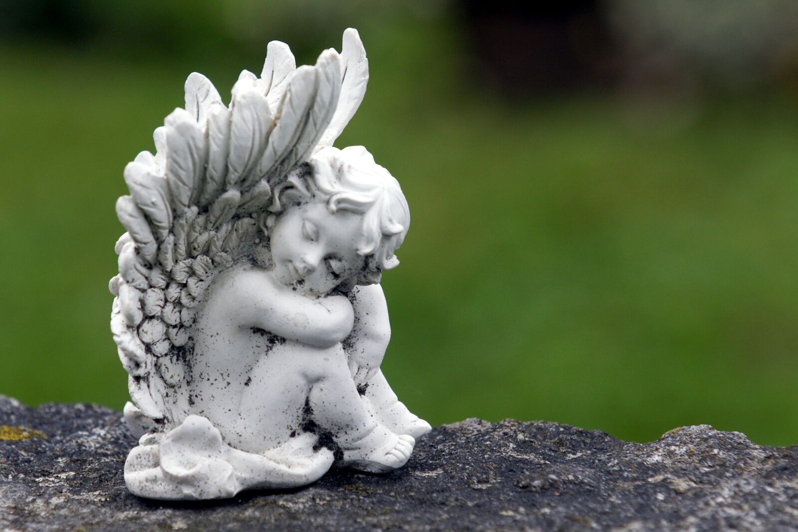Sony Alpha DSLR-A700 sample photo. Angel, grave supplement, angel photography
