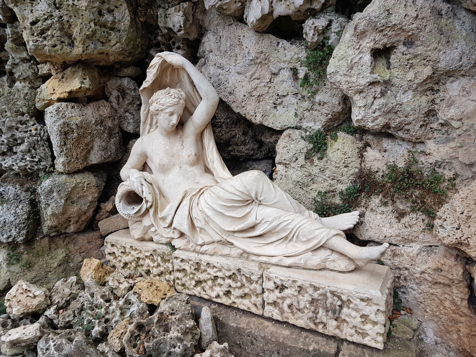 Samsung Galaxy S7 Edge sample photo. Statue, stone, monument photography
